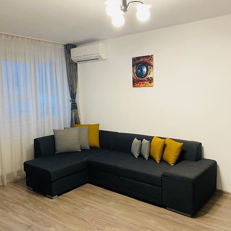 Apartament Cristina Apartment Bucureşti Ngoại thất bức ảnh