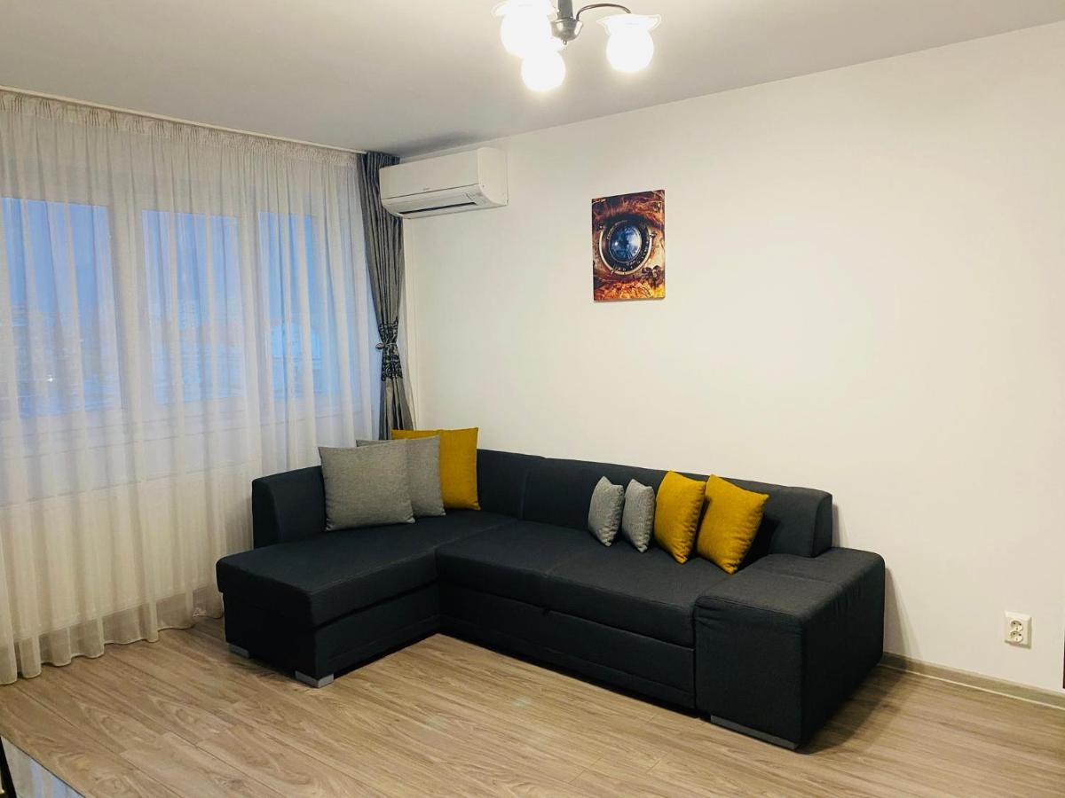 Apartament Cristina Apartment Bucureşti Ngoại thất bức ảnh