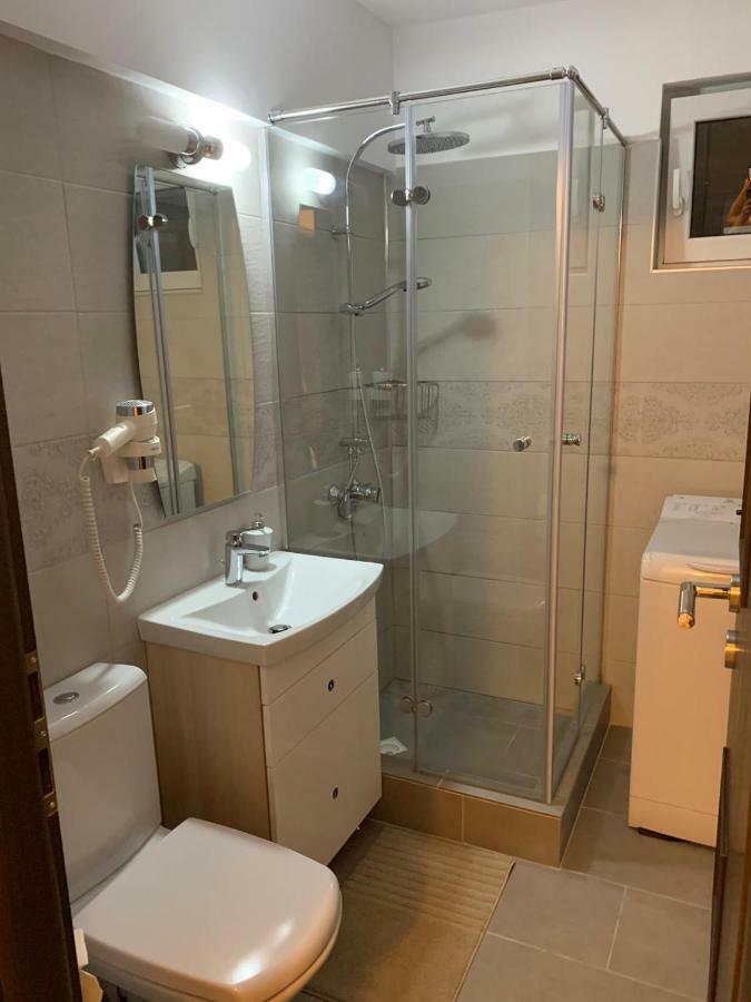 Apartament Cristina Bucureşti Ngoại thất bức ảnh